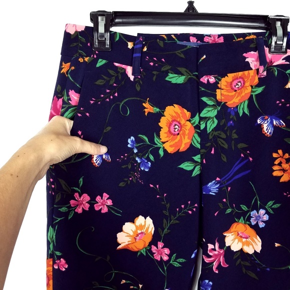 Old Navy Harper Mid Rise Floral Ankle Pants - Picture 3 of 7